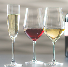 多種多様なドリンクを取り添えております。