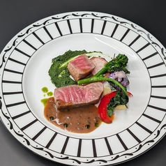 Dinner B コースに含まれる 厳選和牛