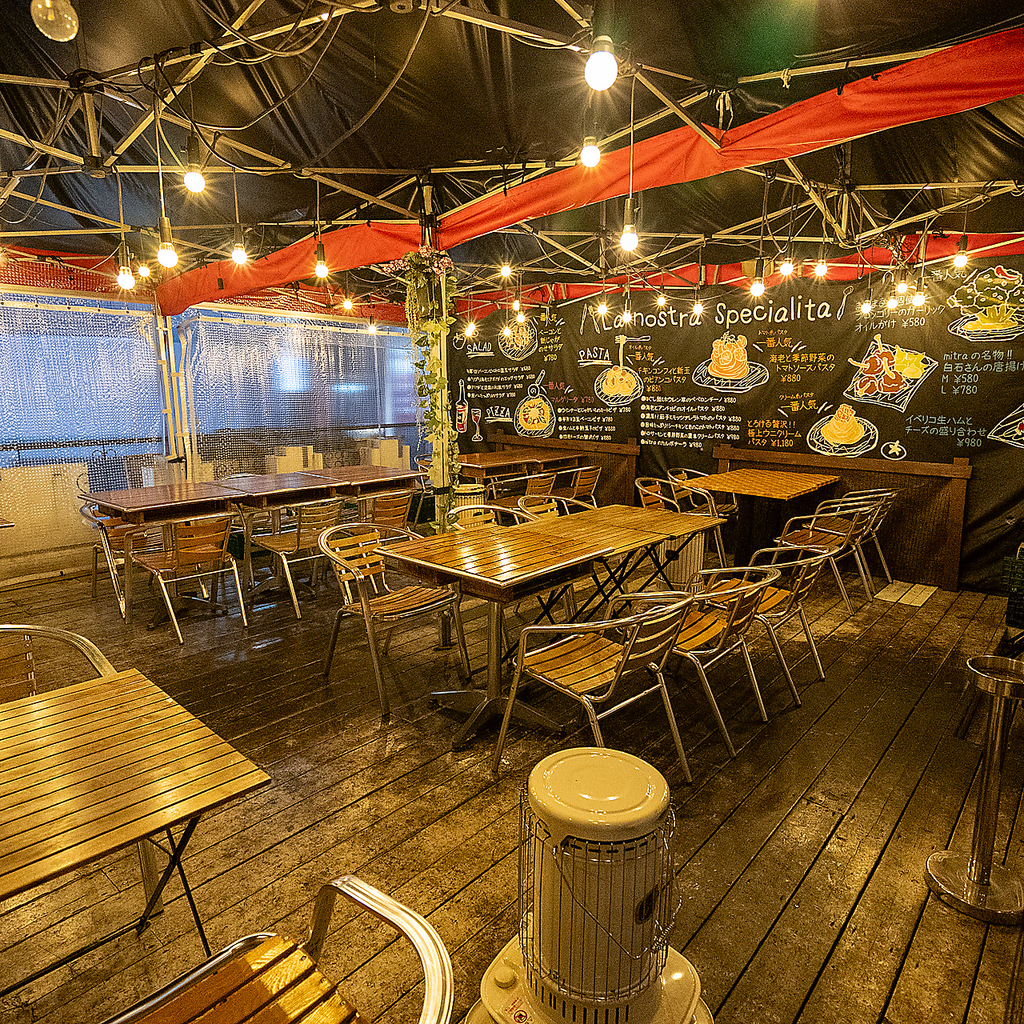 人気のテラス席をリニューアル！雨天でも大丈夫♪20名前後のPARTYに対応できます！