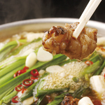 博多もつ鍋は全部で5種類！その他の一品料理も充実。