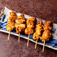 焼き鳥5点盛り（塩・タレ）（かわ、もも、ねぎま、ぼんじり、砂肝）