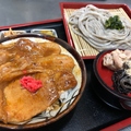 料理メニュー写真 豚味噌丼+小盛り蕎麦or小盛りうどん(冷or温)
