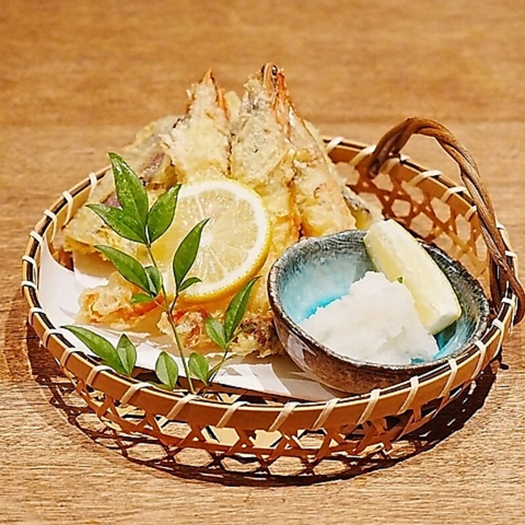 天ぷらや揚げ物メニューも豊富にご用意◎海鮮系の天ぷらはお酒のおつまみにもおすすめしております。