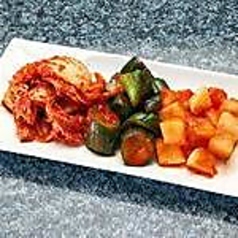 キムチ盛り合わせ