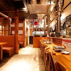 カップルやご夫婦の記念日などにもぴったりです。美味しいお肉と共に素敵な時間をお過ごしください。