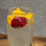 昼飲みも大歓迎！友人との気軽なランチや会社帰りのサク飲みにもぴったりです♪ぜひご利用ください♪