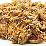 名古屋といえば、「手羽先」 赤からといえば、「手羽先」こちらも言わずとしれた名物料理★