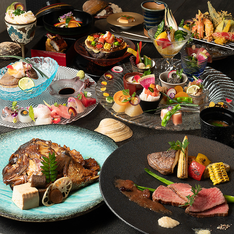 和食と広島焼きがメインとし、和食のランチ・テイクアウトは一汁五菜が食べられるお店