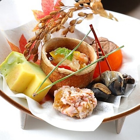 こだわりの個室で楽しむ伝統の技が冴える和会席料理を存分に。※写真はイメージです