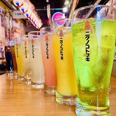 選べるドリンク100種類以上!ほぼ全てが330円均一!!