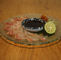 料理メニュー写真 天然真鯛昆布〆刺