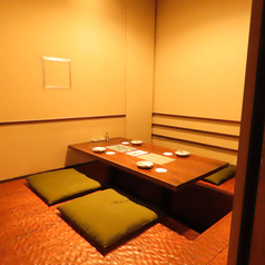 最大4名様までご利用可能な個室は、1部屋のみとなっております。プライベート空間があり、大切な食事会などに◎早めのご予約がおすすめ。