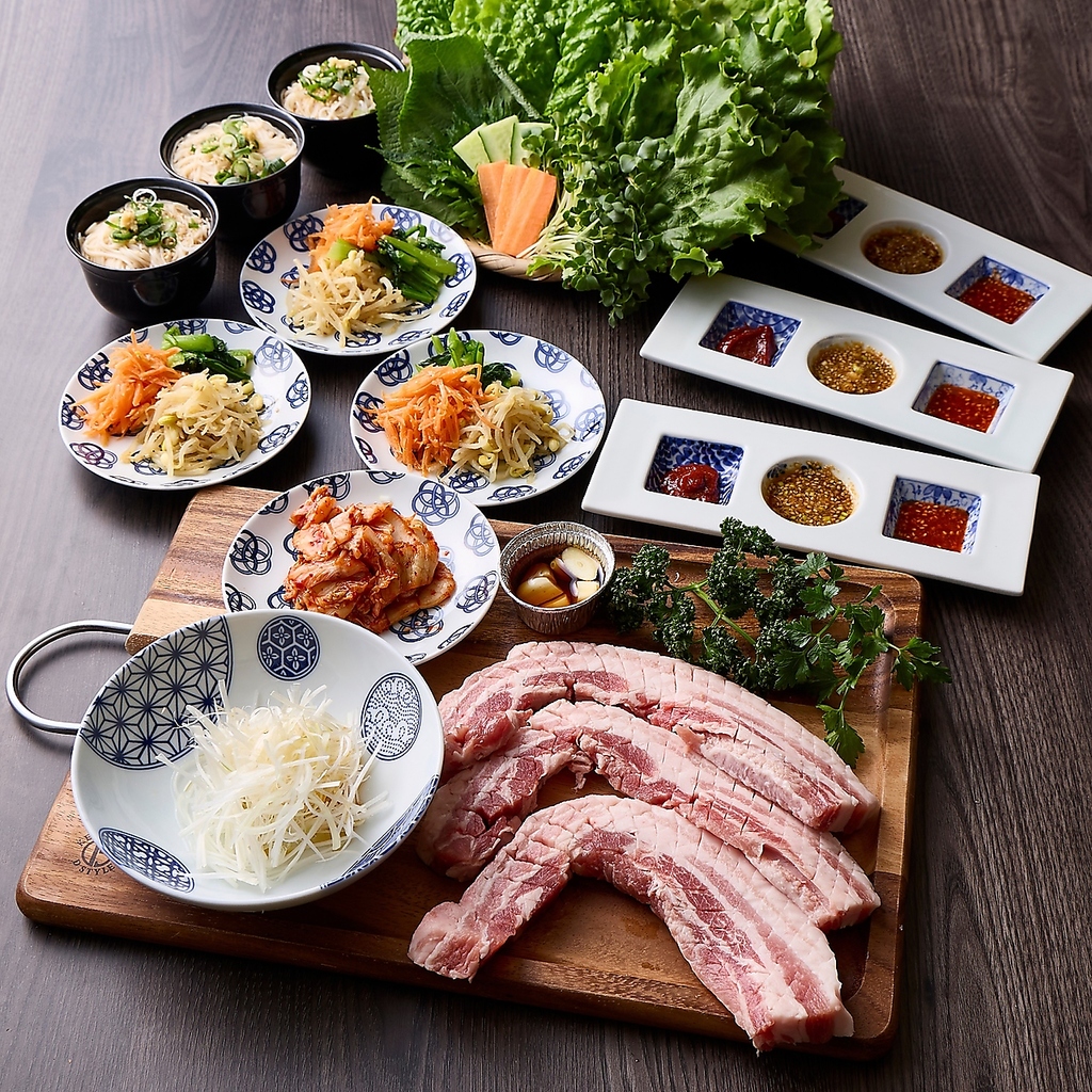 梅田/大阪駅/大阪駅前ビル/ビアガーデン/BBQ/屋上/生ビール/焼肉/飲み放題/貸切/歓送迎会/テラス