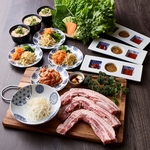 梅田/大阪駅/大阪駅前ビル/ビアガーデン/BBQ/屋上/生ビール/焼肉/飲み放題/貸切/歓送迎会/テラス