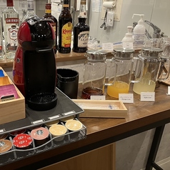 セルフのドリンクバー