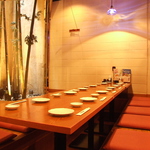 広いお座敷もご用意！団体様のご予約も受け付けます！お昼の宴会にもオススメです。