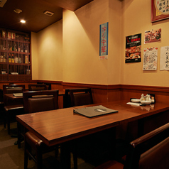 フレキシブルにレイアウト変更可能なため、様々なシーンにご利用可能頂けます！歓迎会・送別会・同窓会・接待・大人数の会社宴会にオススメです！