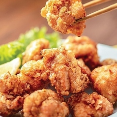 表面がサクッとして肉汁がジュワ～◎