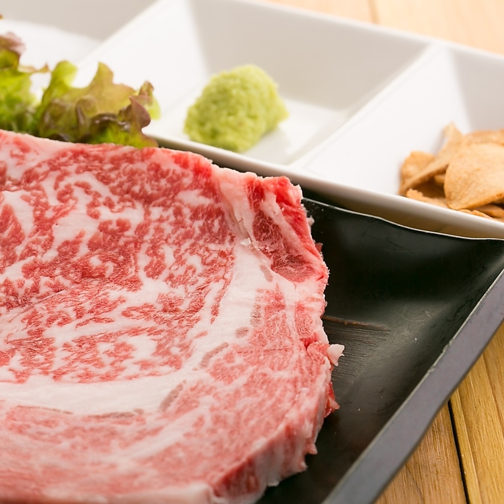 和牛A4～A5上カルビや和牛ロースなどやみつきになる一品あり◎焼きものメニュー豊富！