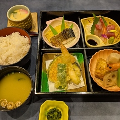 平日お昼限定松花堂ランチ1480円税込