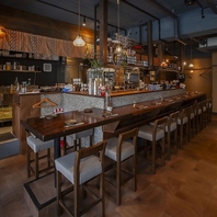 《広々店内》人数に合わせご案内♪席確保は事前予約で◎