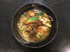 牛すじラーメン／担々麺／えび野菜タンメン（塩味）