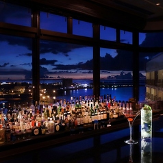 バープラネート ロワジールホテル那覇の特集写真