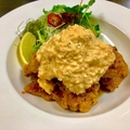 料理メニュー写真&nbsp;自慢のタルタルソースが絡む鶏もも肉のチキン南蛮 セット