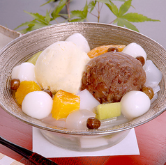 白玉葛切クリームあんみつ