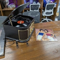 昭和にタイムスリップしたような、快適なレトロ空間です