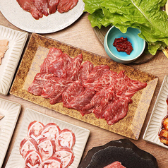 代官山炭火焼肉 猿楽 豊洲店の特集写真