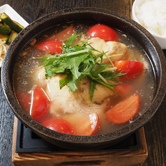 トマト参鶏湯　1羽