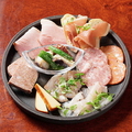 料理メニュー写真&nbsp;前菜盛り合わせ