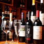 ボトルワインALL2500円♪店内ワインセラーには常時80種類以上のワインが☆オーナーこだわりの厳選したワインをご用意しております♪