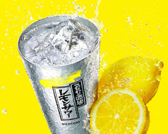 こだわり酒場のレモンサワー