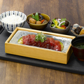 料理メニュー写真&nbsp;漬けマグロ膳