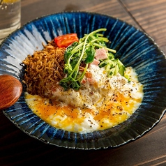 ミヤノカラス特製選べる とろ～り温玉ポテトサラダ