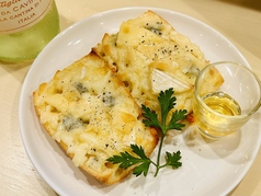 クアトロフォルマッジ