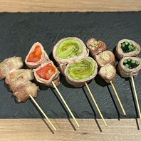 素材の旨味を閉じ込める博多野菜巻き串