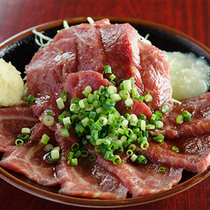 もつ鍋だけじゃない!豊富な居酒屋メニュー