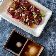 ごま油香る特上生タンと新鮮さが自慢の極上レバー