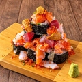 料理メニュー写真&nbsp;【海鮮たっぷり】豪華こぼれ寿司！