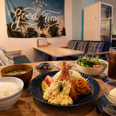海辺を味わう、少し贅沢なランチ。