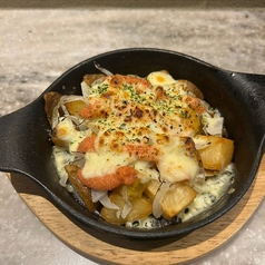生麩と秋じゃが明太チーズ鉄板