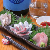 鮮度抜群のお刺身を、日本酒と合わせてご堪能ください。
