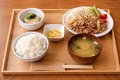 料理メニュー写真&nbsp;生姜焼き定食 (定食のみ)