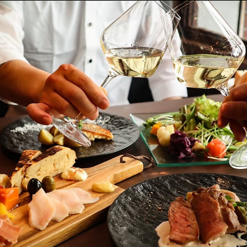 �X�y�C������ Bistro bar ������ ���s�R��