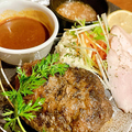 料理メニュー写真 ハンバーグ(180g) & ローストむね肉(つくば鶏) 