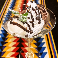 〈Ice Cream Sunday〉バニラ&チョコ