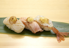 炙りマヨ3貫にぎり